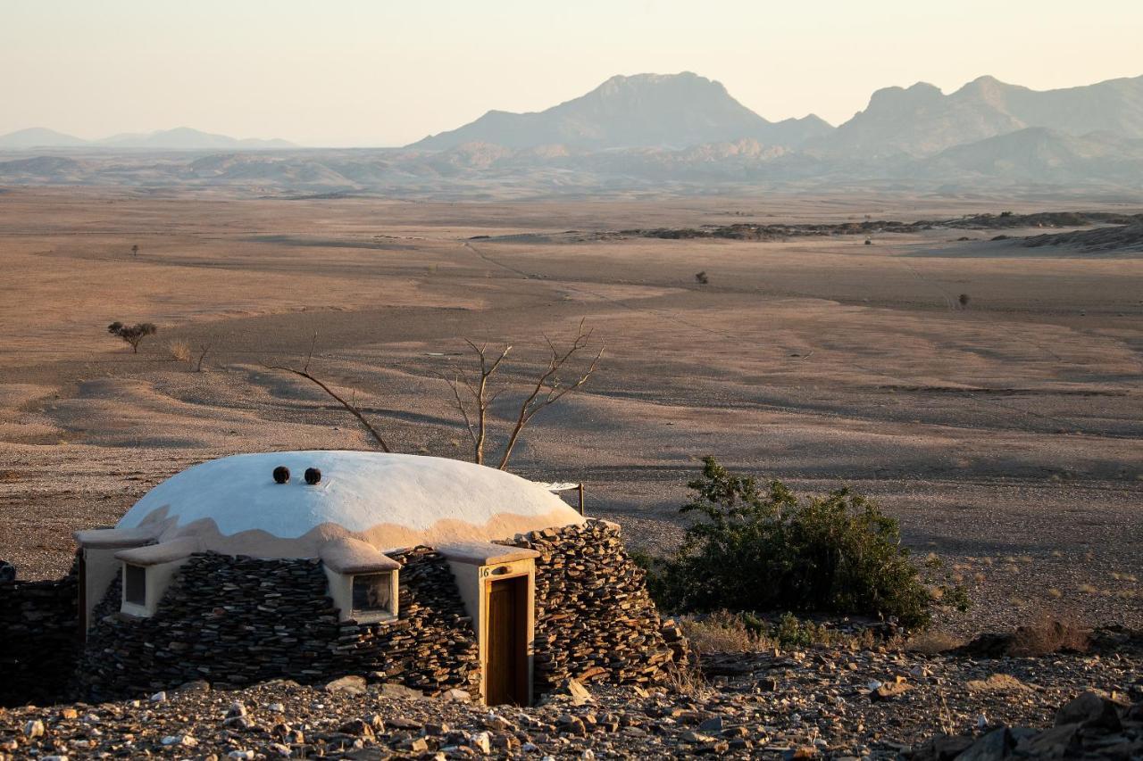 Rostock Ritz Desert Lodge Cha-re Exterior photo