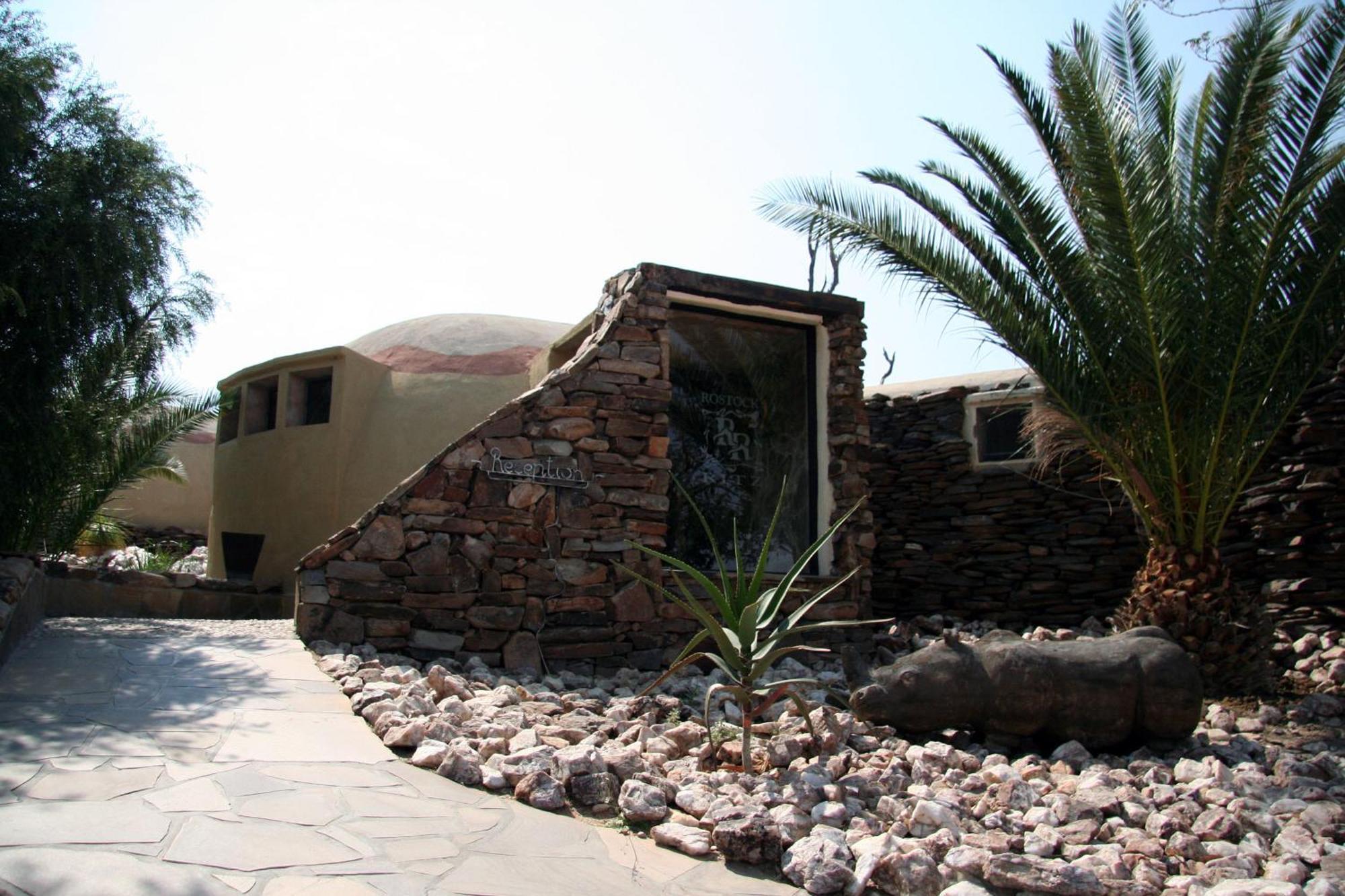 Rostock Ritz Desert Lodge Cha-re Exterior photo